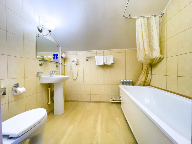 Юрьево Подворье /отель, ресторан