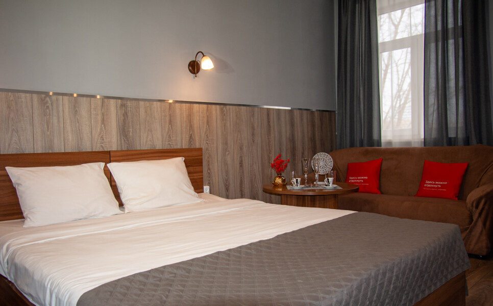 Orange House Hotel - photo 2