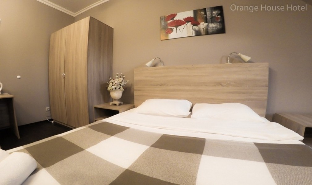 Orange House Hotel - photo 4