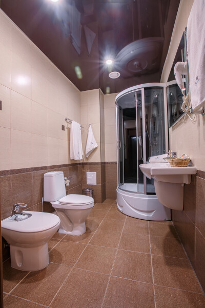 Ресторанно-гостиничный комплекс "CRYSTAL" - photo 5