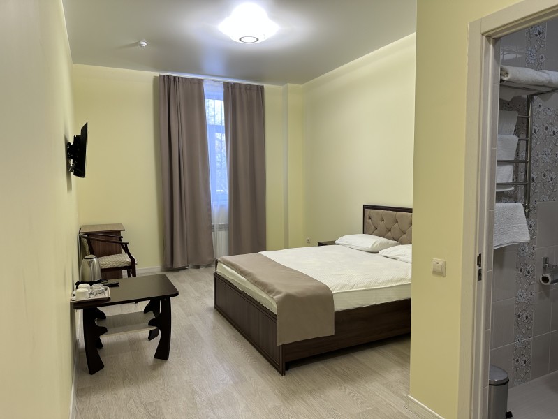 Gorky Hotel - photo 2