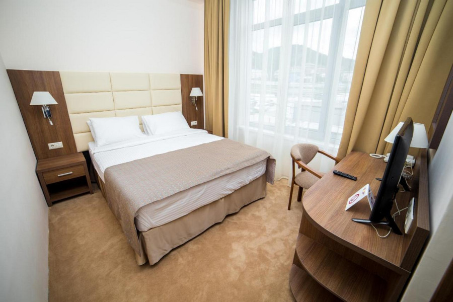 SunRise Hotel - photo 2